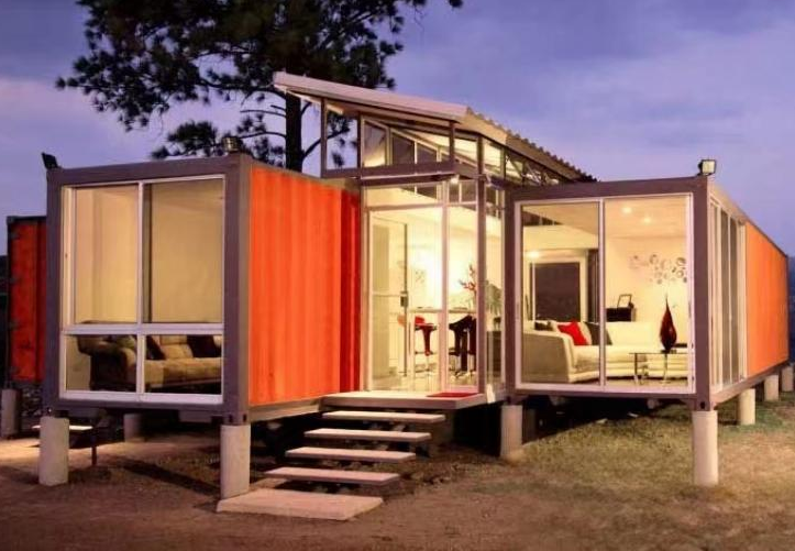 Two 40HC shipping container house--the family with views of the sunrise and sunset